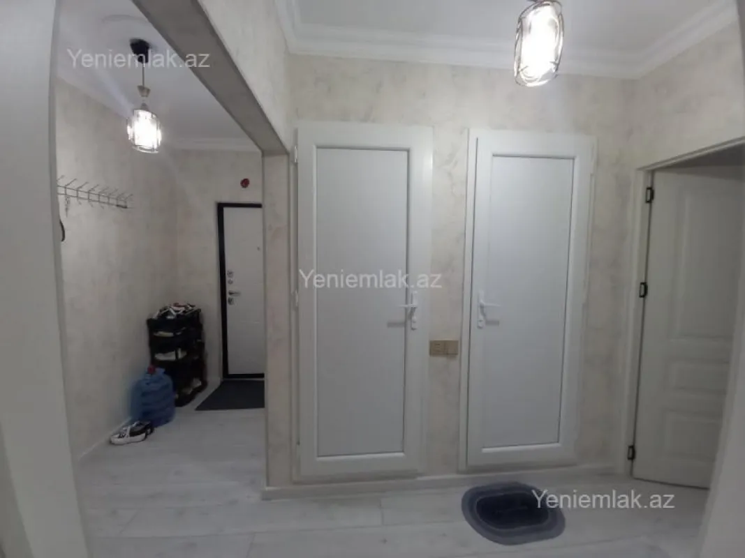 Satılır 3 otaqlı köhnə tikili 85 m²