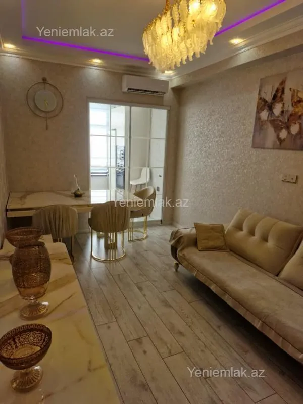 Satılır 2 otaqlı yeni tikili 52 m²