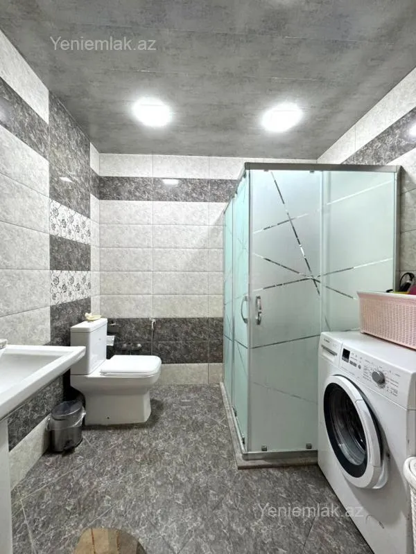 Satılır 3 otaqlı yeni tikili 115 m²