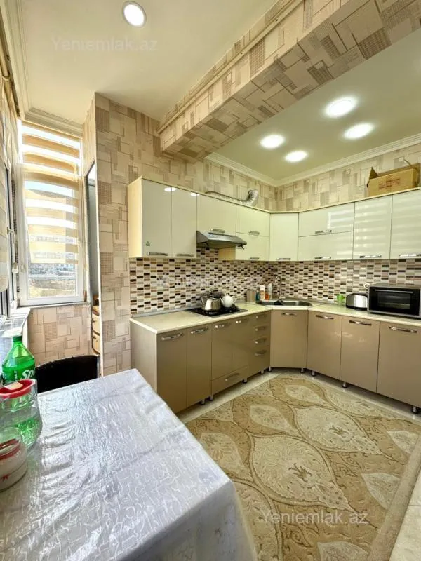 Satılır 3 otaqlı yeni tikili 115 m²