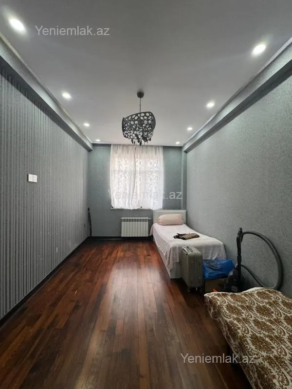 Satılır 3 otaqlı yeni tikili 92 m²