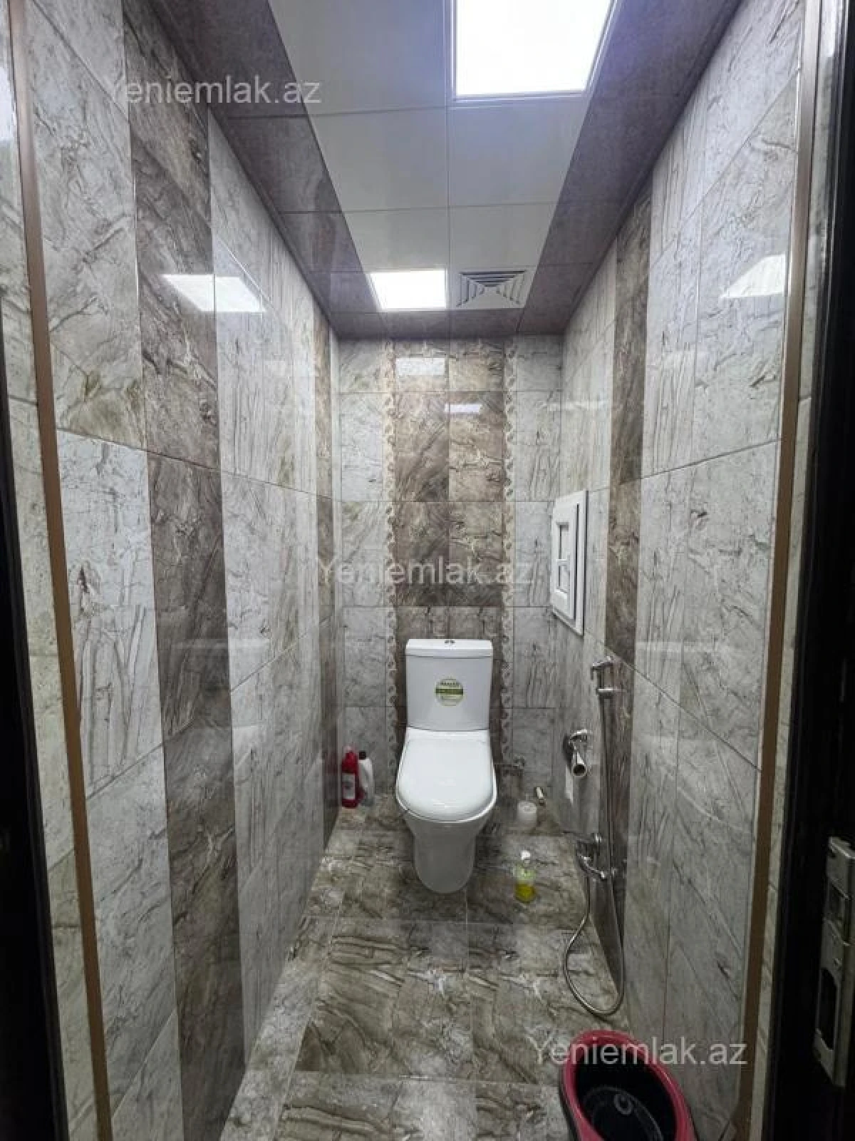 Satılır 3 otaqlı yeni tikili 92 m²