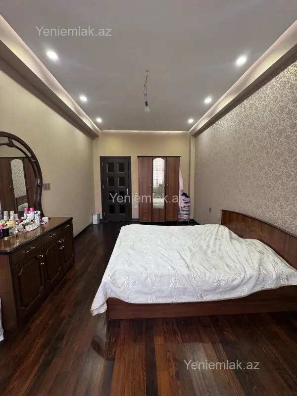 Satılır 3 otaqlı yeni tikili 92 m²