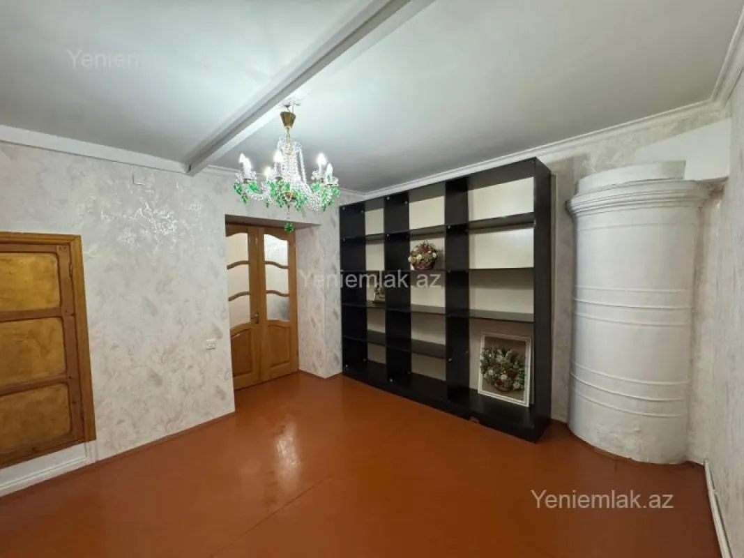 Satılır 3 otaqlı köhnə tikili 67 m²