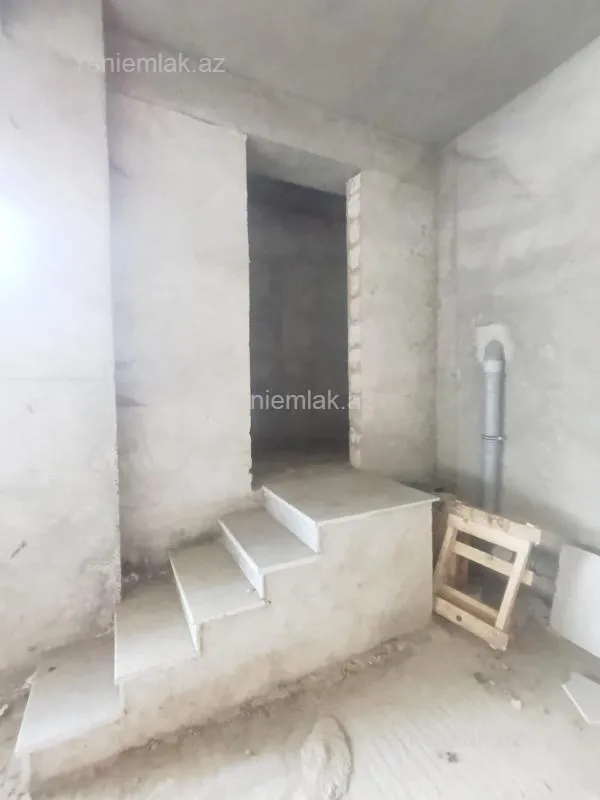 Satılır 4 otaqlı obyekt 145 m²