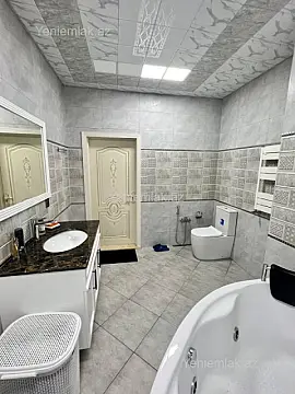 Satılır 2 otaqlı yeni tikili 62 m²