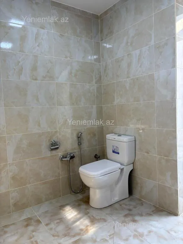 Satılır 4 otaqlı həyət evi 150 m²