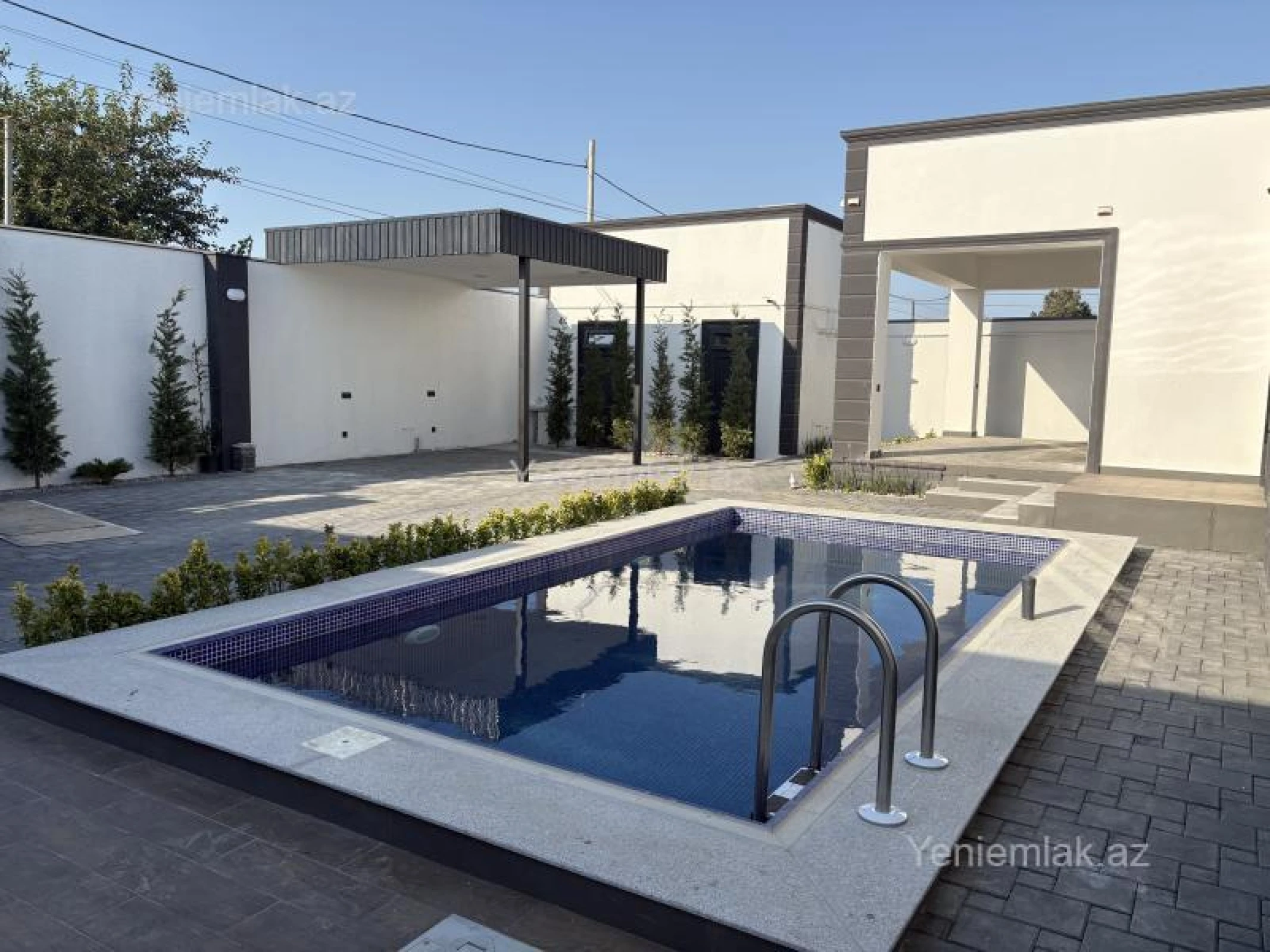 Satılır 4 otaqlı həyət evi 150 m²