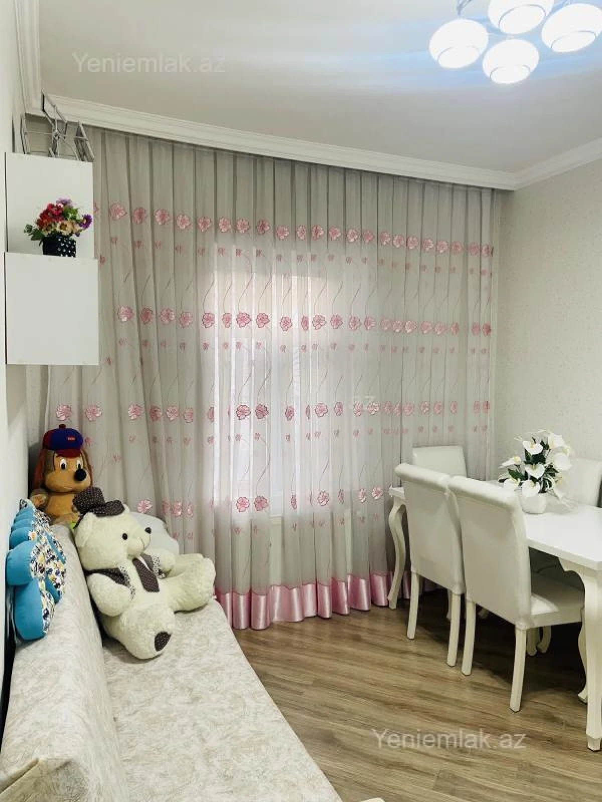 Satılır 4 otaqlı həyət evi 130 m²