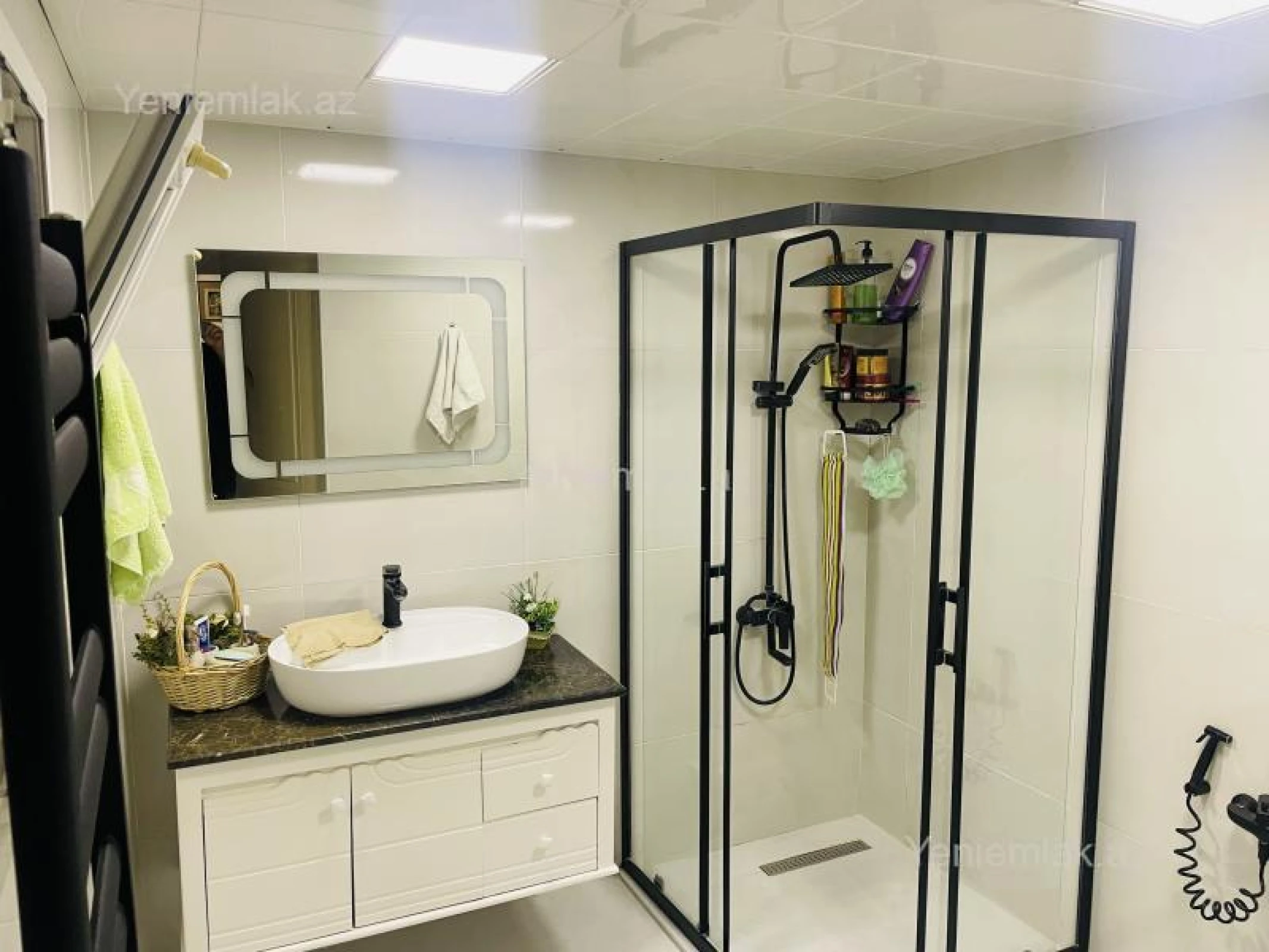 Satılır 4 otaqlı həyət evi 130 m²