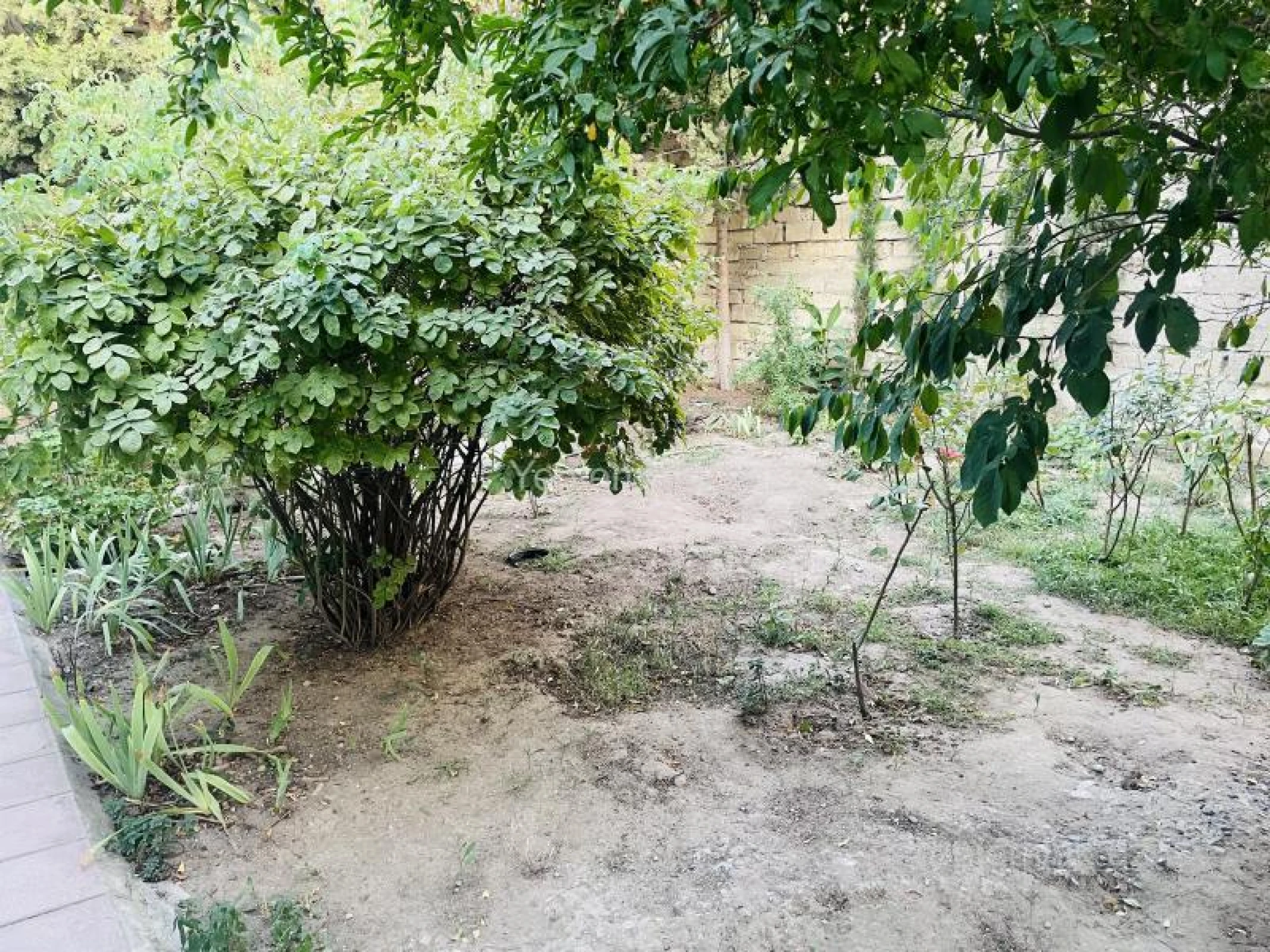 Satılır 4 otaqlı həyət evi 130 m²