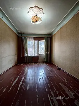 Satılır 3 otaqlı köhnə tikili 85 m²