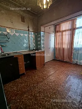 Satılır 3 otaqlı köhnə tikili 85 m²