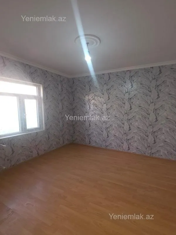 Satılır 3 otaqlı həyət evi 65 m²
