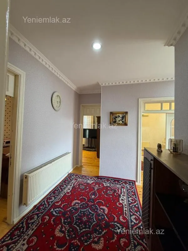 Satılır 4 otaqlı həyət evi 120 m²