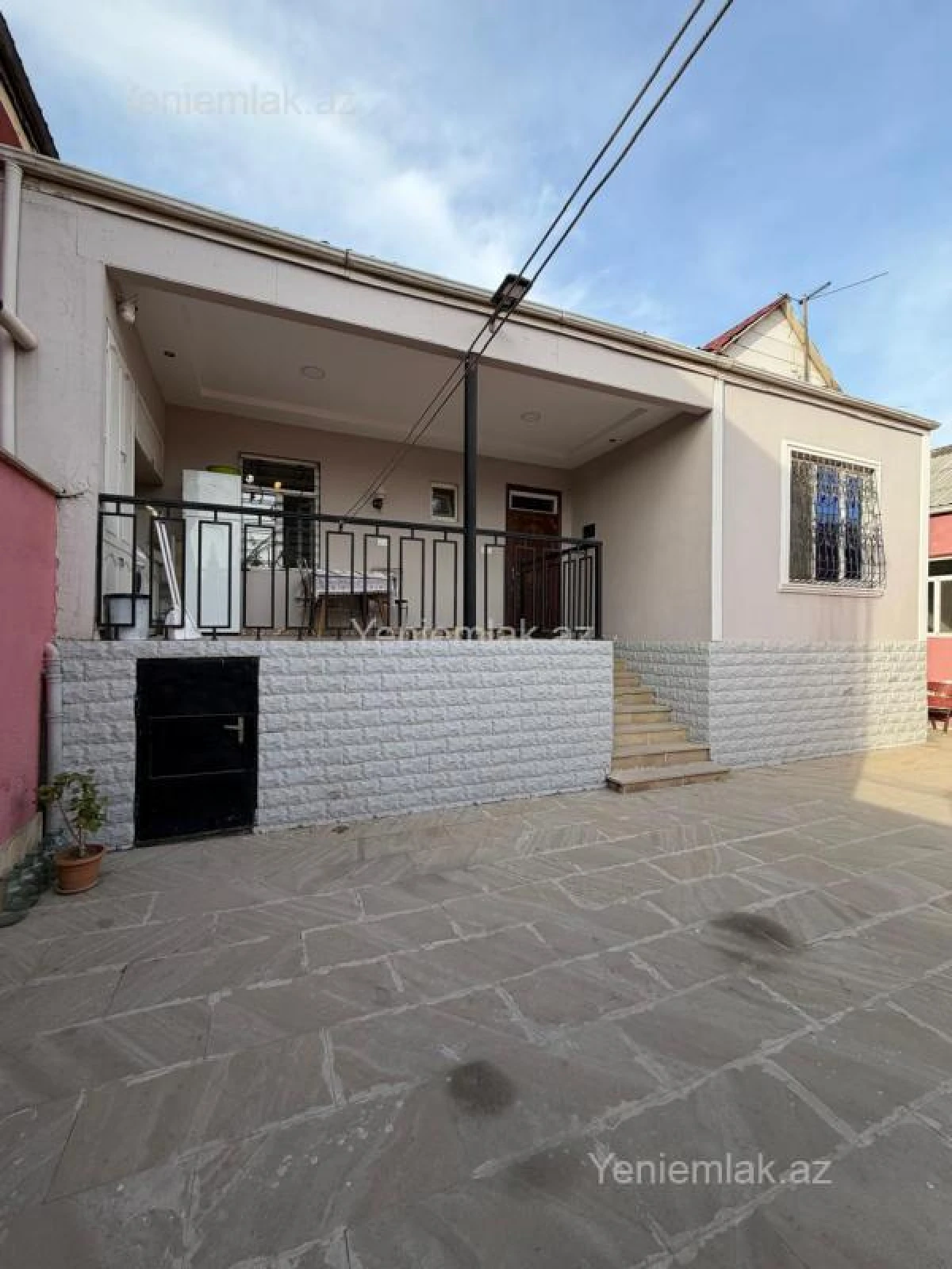 Satılır 4 otaqlı həyət evi 120 m²