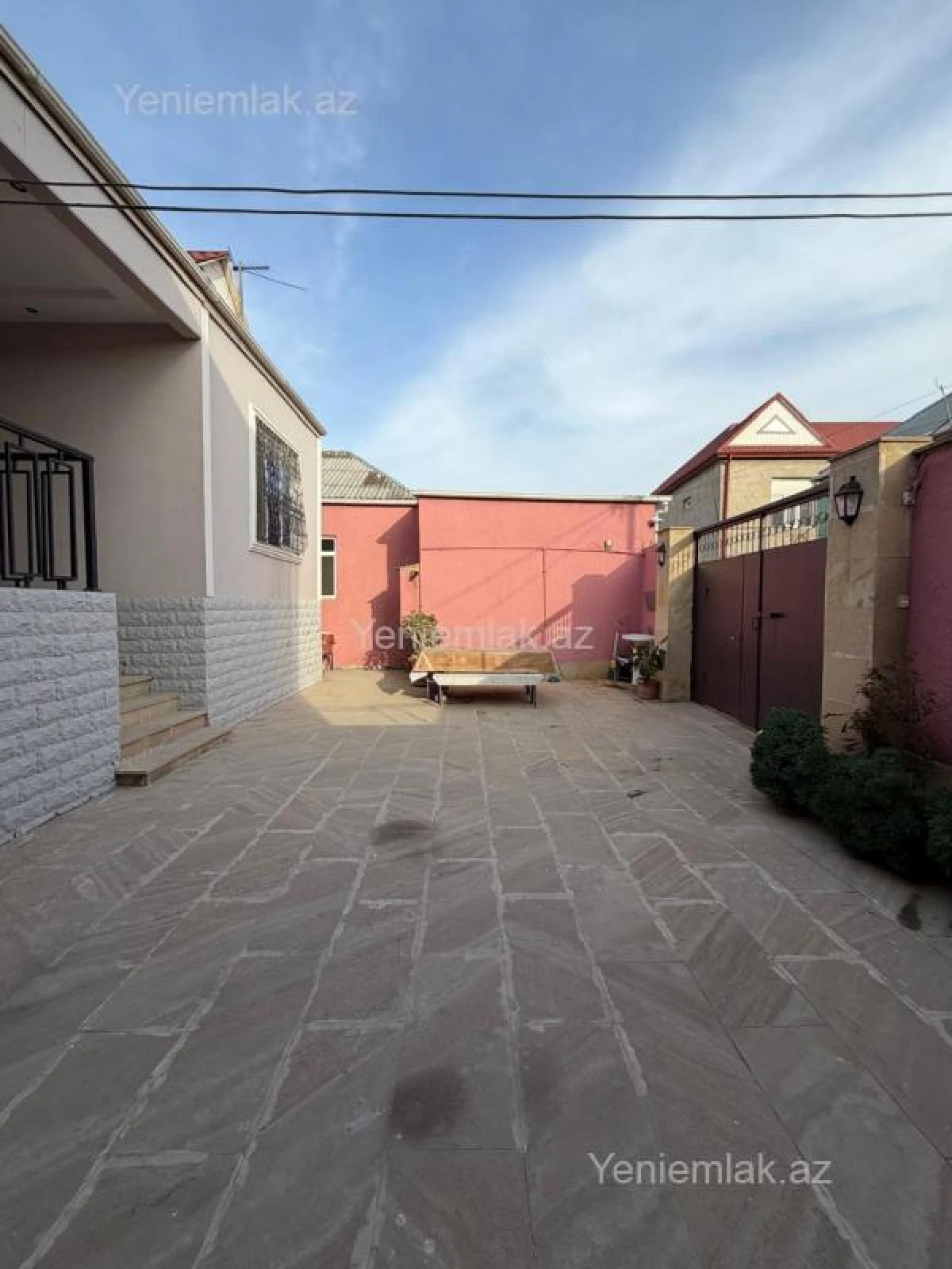 Satılır 4 otaqlı həyət evi 120 m²