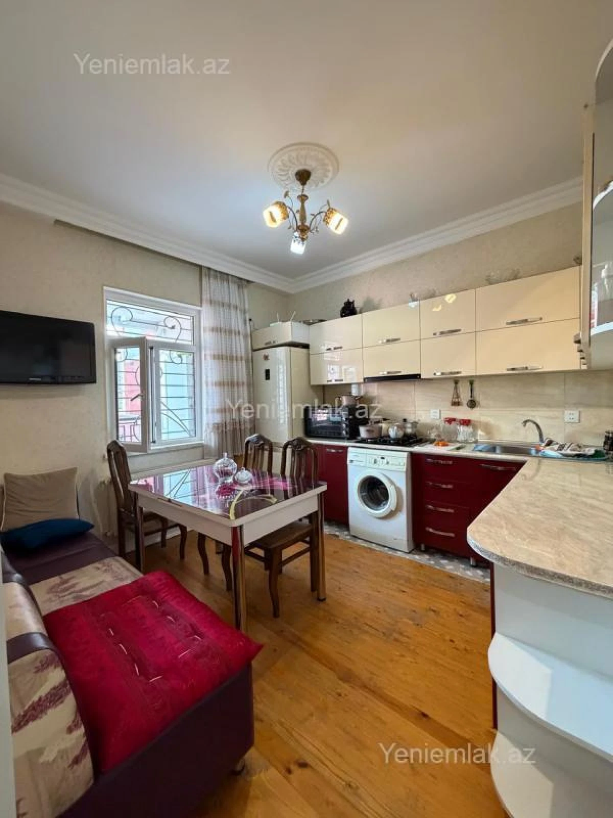 Satılır 4 otaqlı həyət evi 120 m²