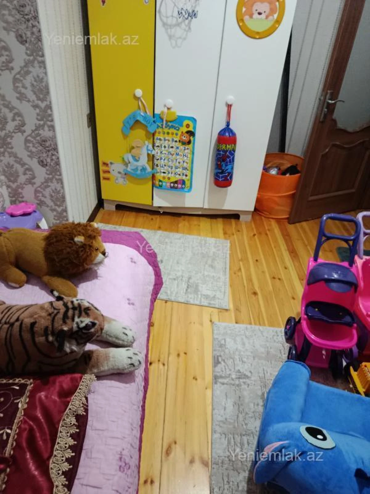 Satılır 6 otaqlı həyət evi 200 m²