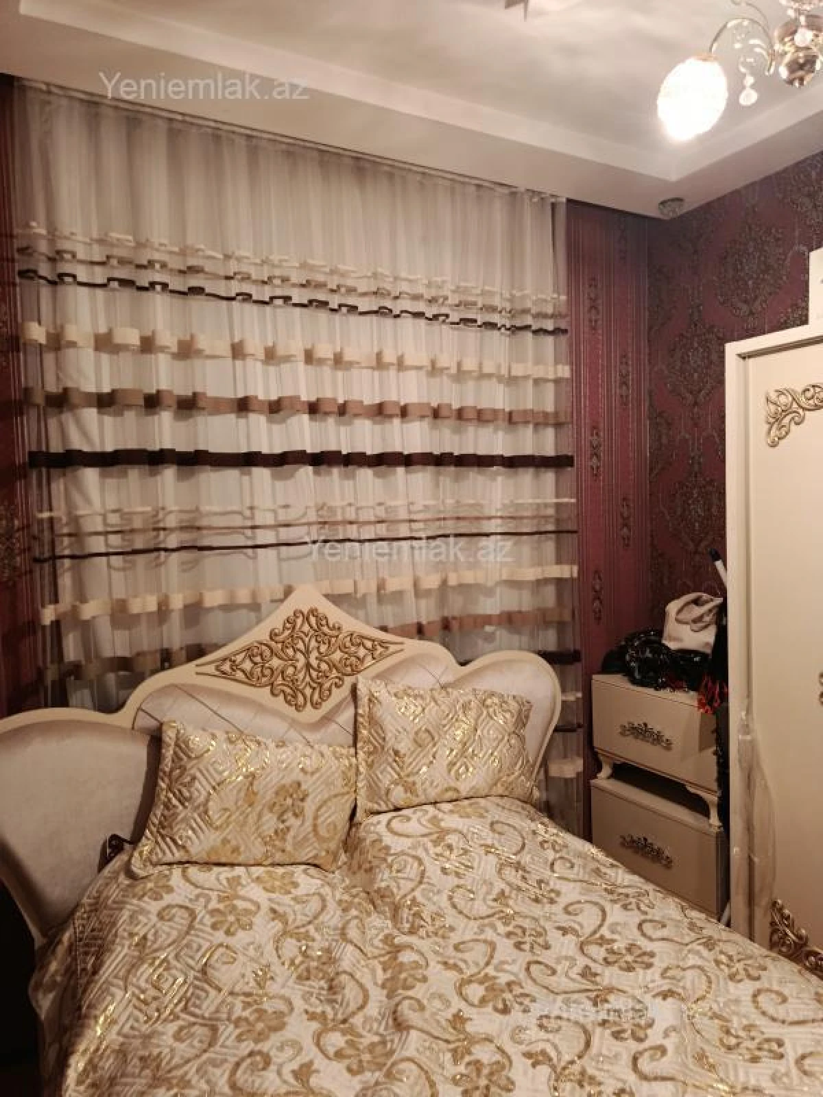 Satılır 6 otaqlı həyət evi 200 m²