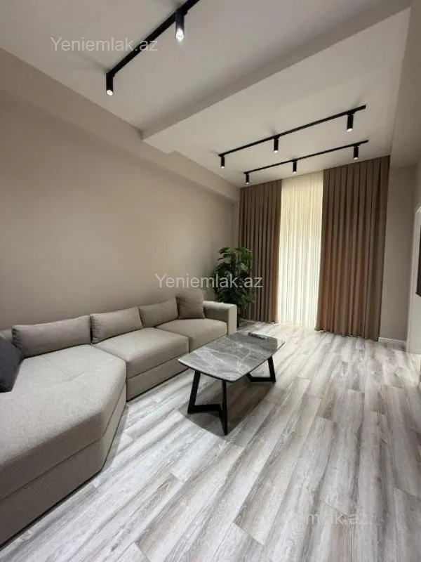 Satılır 2 otaqlı yeni tikili 90 m²