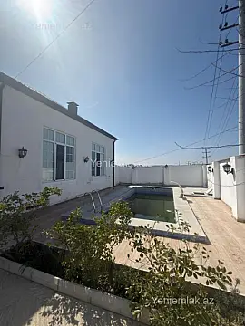 Satılır 5 otaqlı həyət evi 130 m²