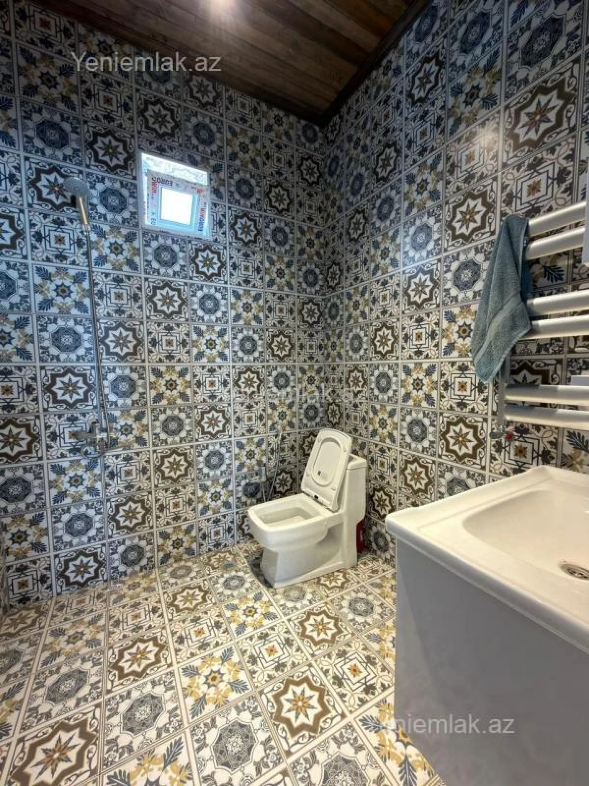 Satılır 5 otaqlı həyət evi 130 m²