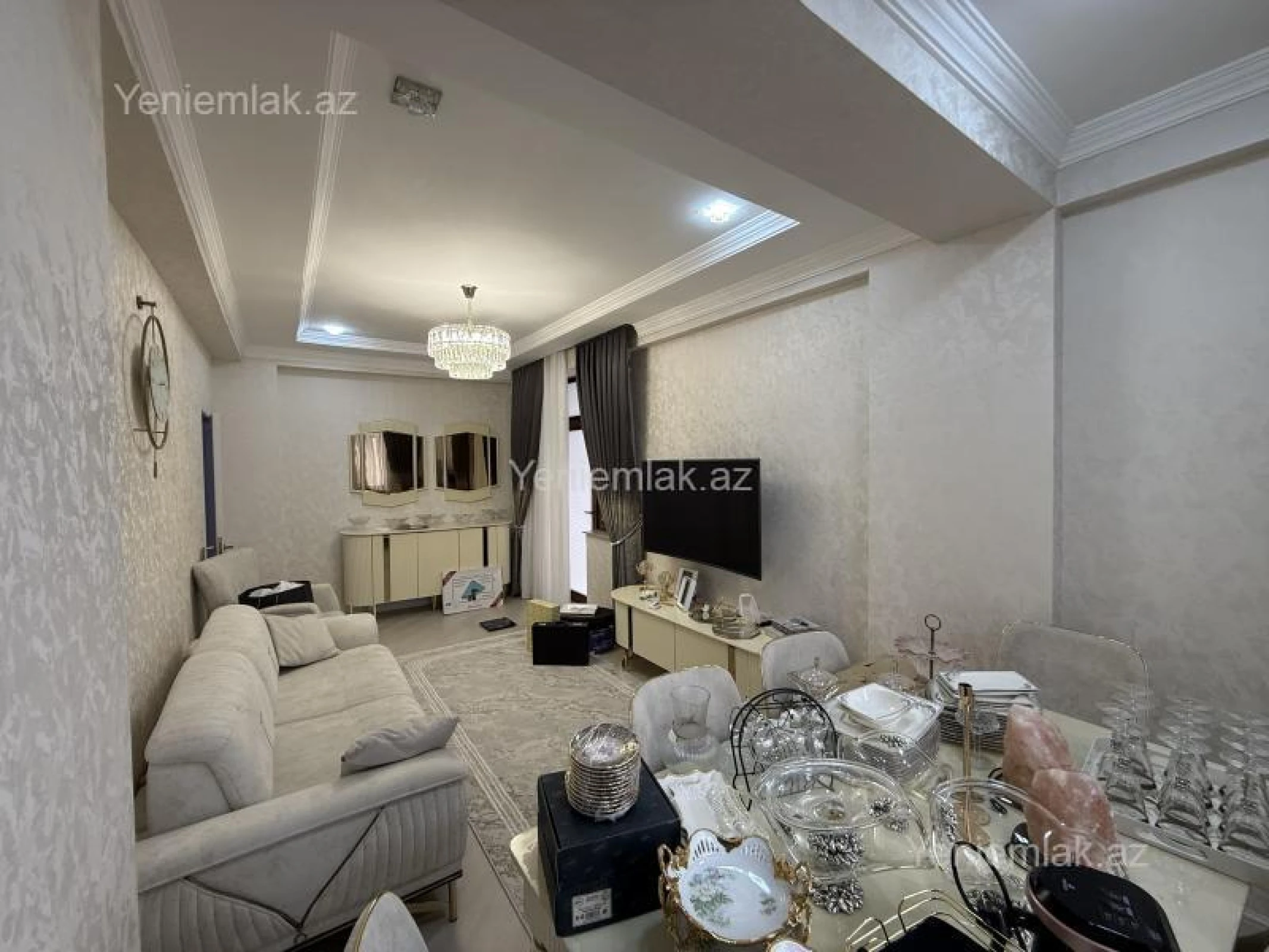 Satılır 3 otaqlı yeni tikili 127.5 m²