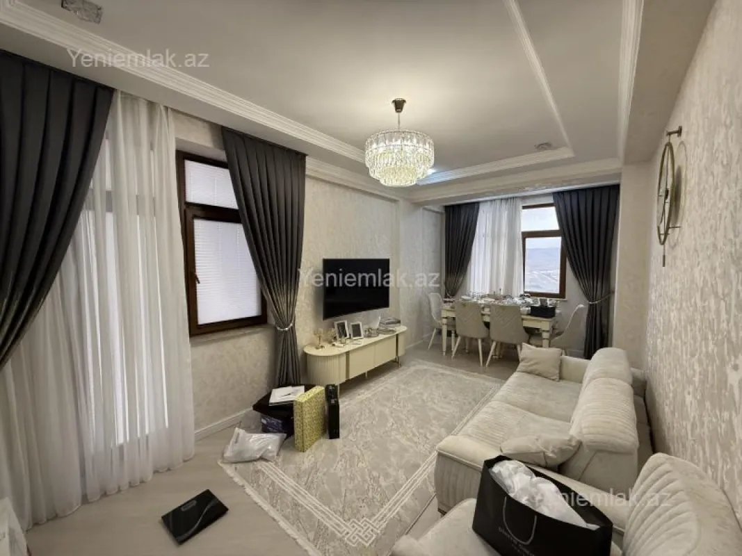 Satılır 3 otaqlı yeni tikili 127.5 m²