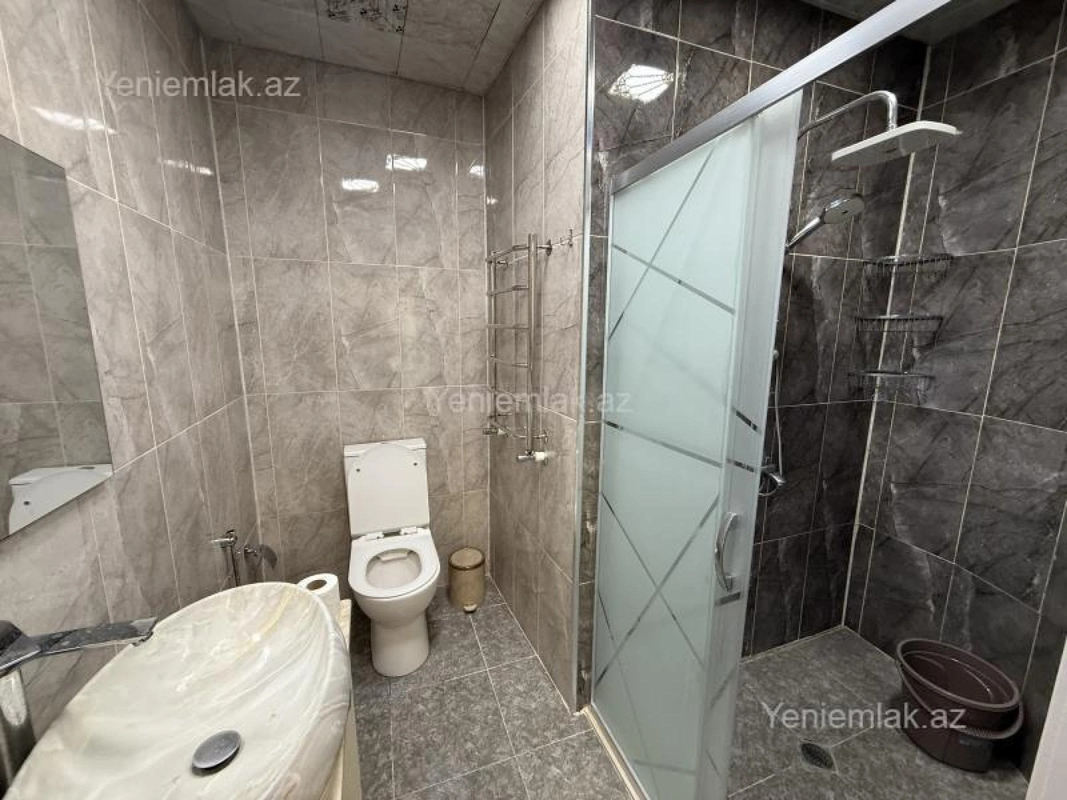 Satılır 3 otaqlı yeni tikili 127.5 m²
