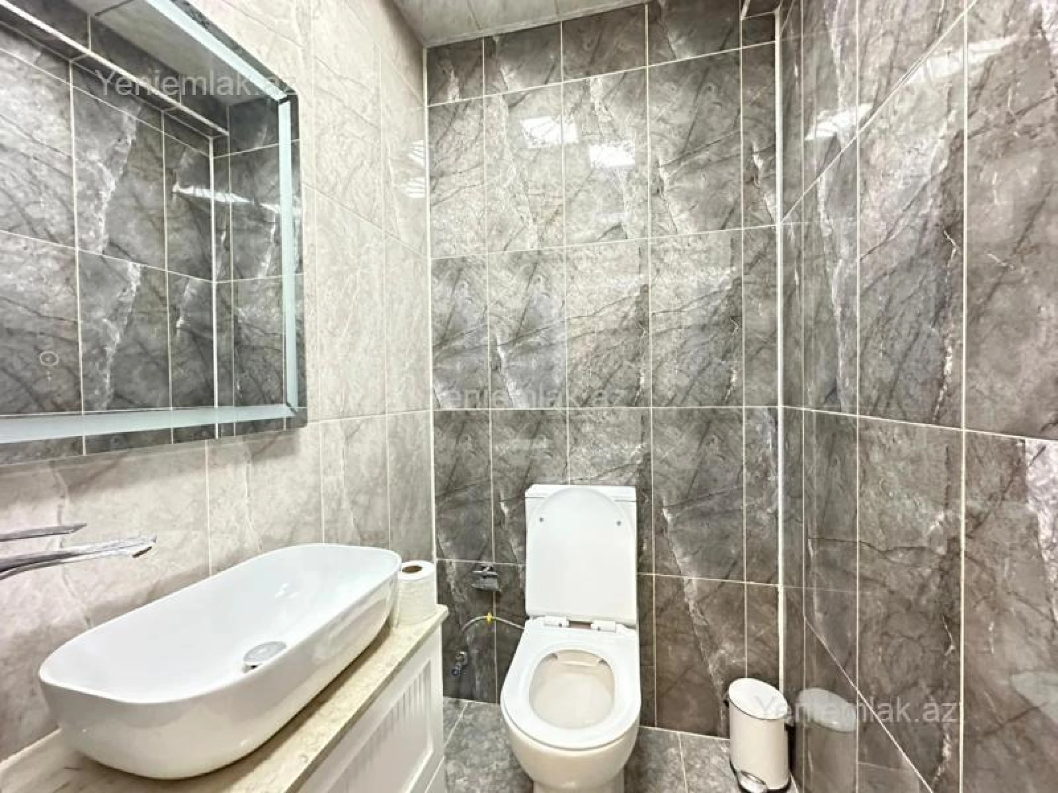 Satılır 3 otaqlı yeni tikili 127 m²