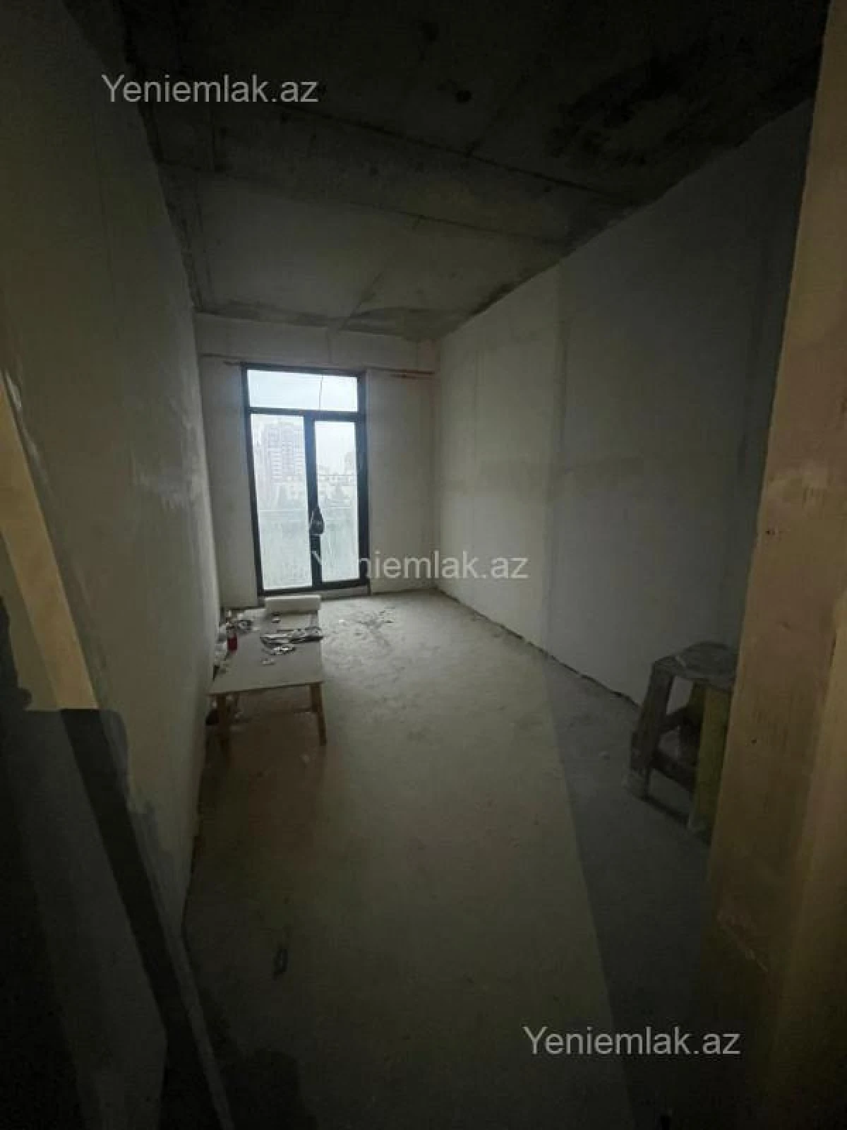 Satılır 4 otaqlı yeni tikili 165 m²