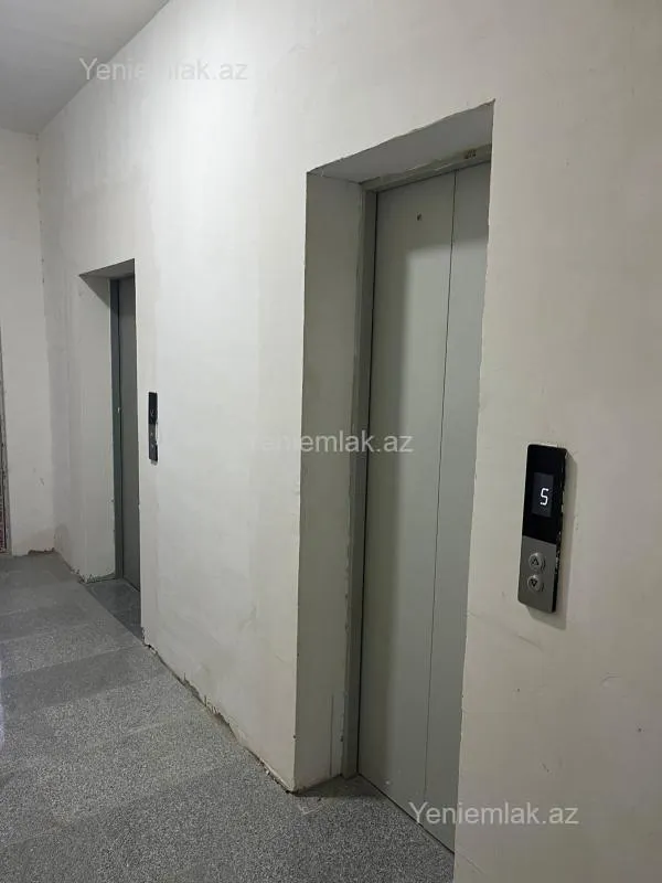 Satılır 4 otaqlı yeni tikili 165 m²