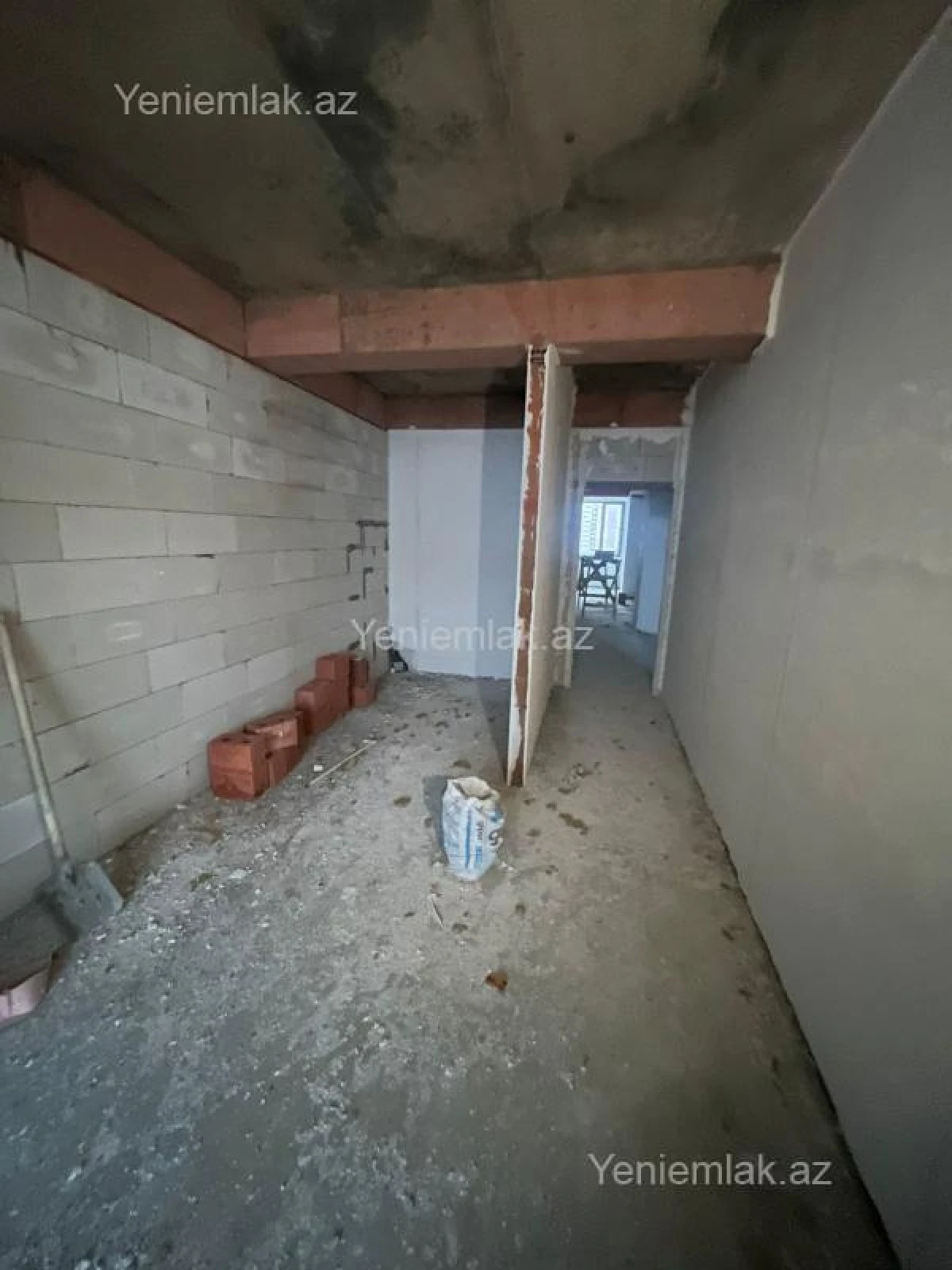 Satılır 4 otaqlı yeni tikili 165 m²