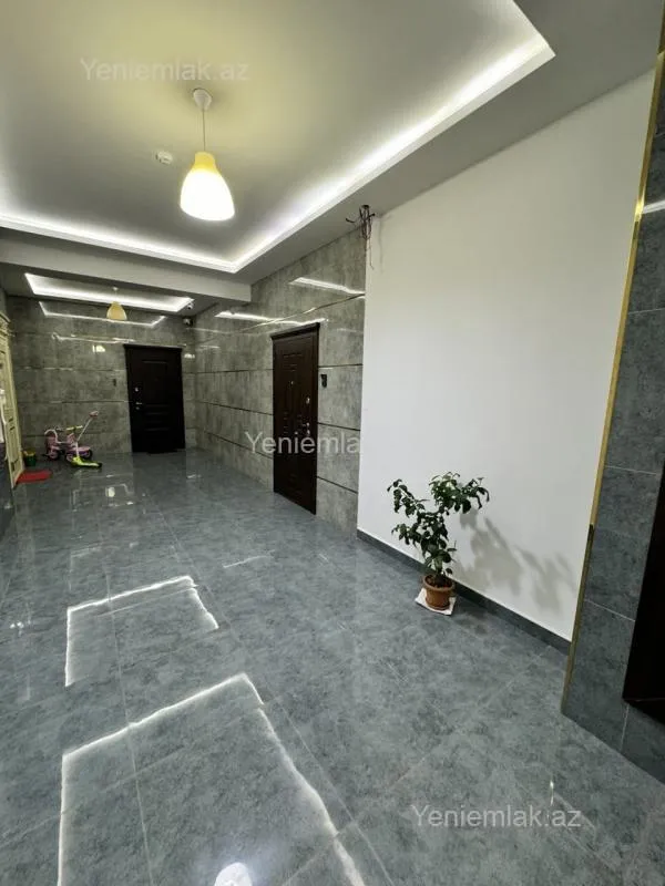Satılır 2 otaqlı yeni tikili 83 m²