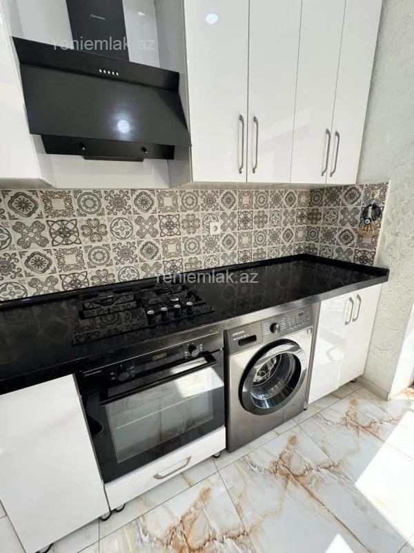 Satılır 2 otaqlı yeni tikili 83 m²