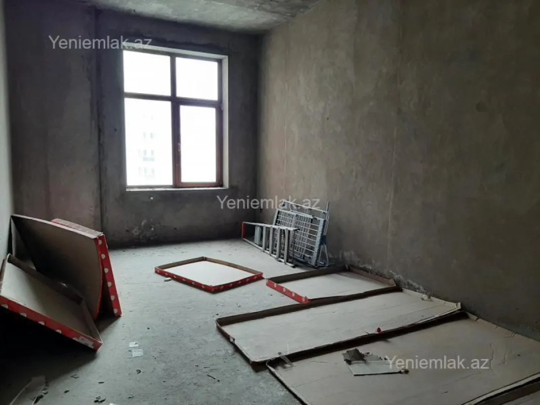 Satılır 4 otaqlı yeni tikili 230 m²