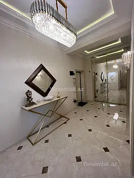 Satılır 3 otaqlı yeni tikili 134 m²