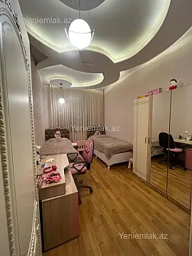 Satılır 3 otaqlı yeni tikili 134 m²