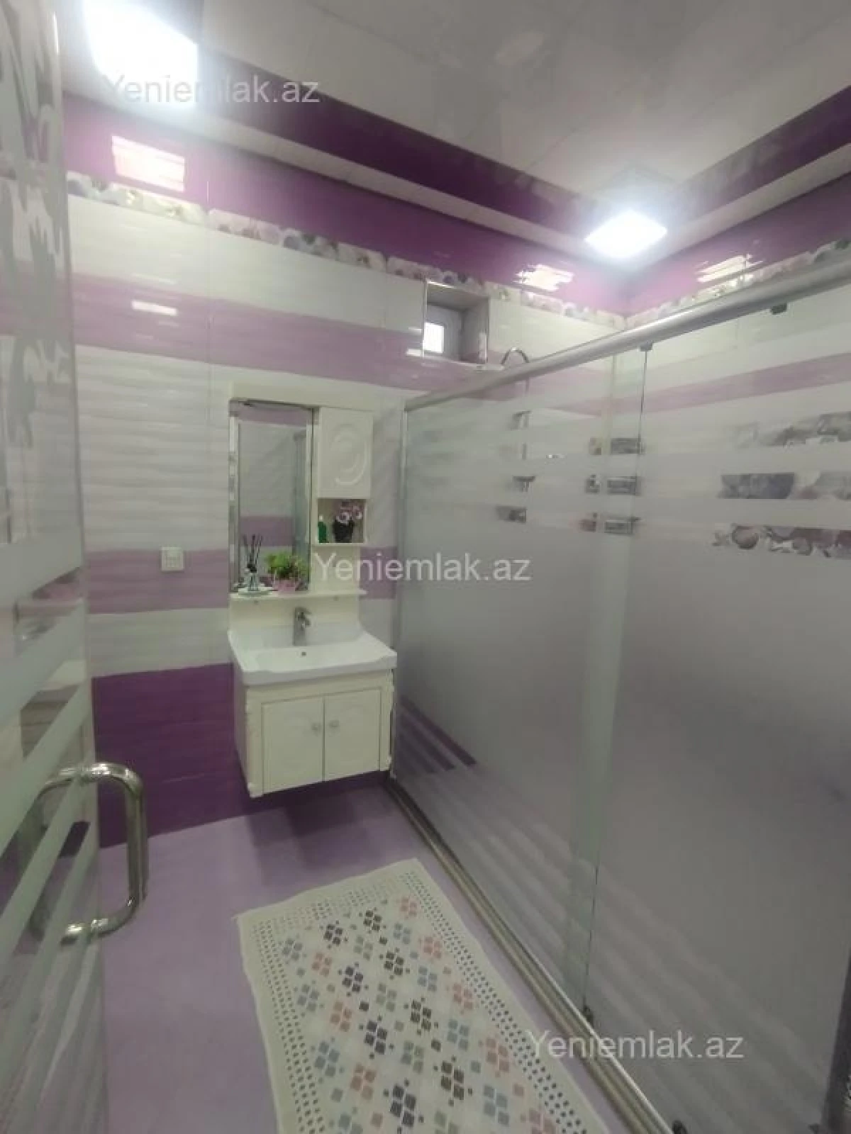 Satılır 7 otaqlı həyət evi 341 m²