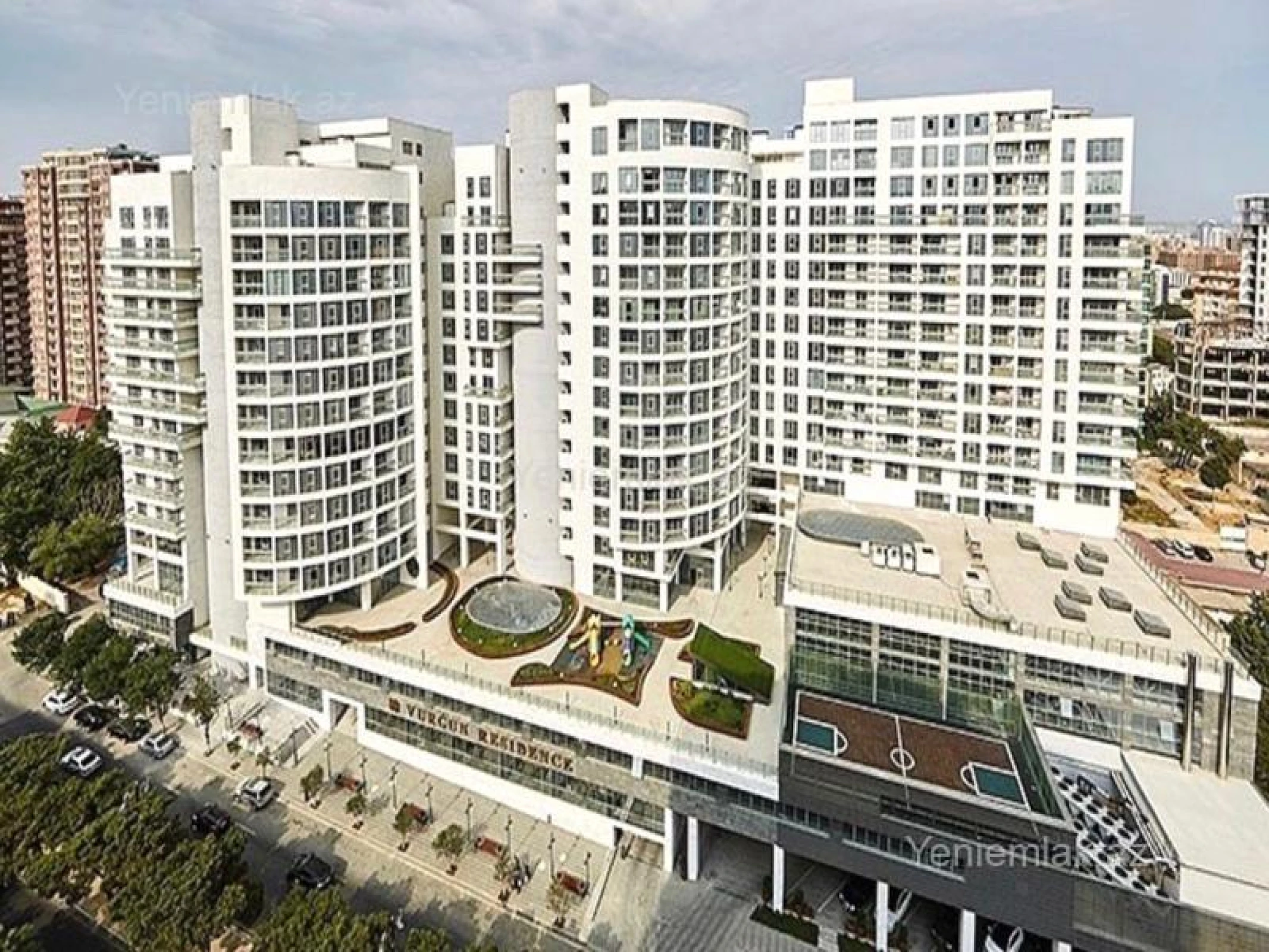 Satılır 3 otaqlı yeni tikili 105 m²