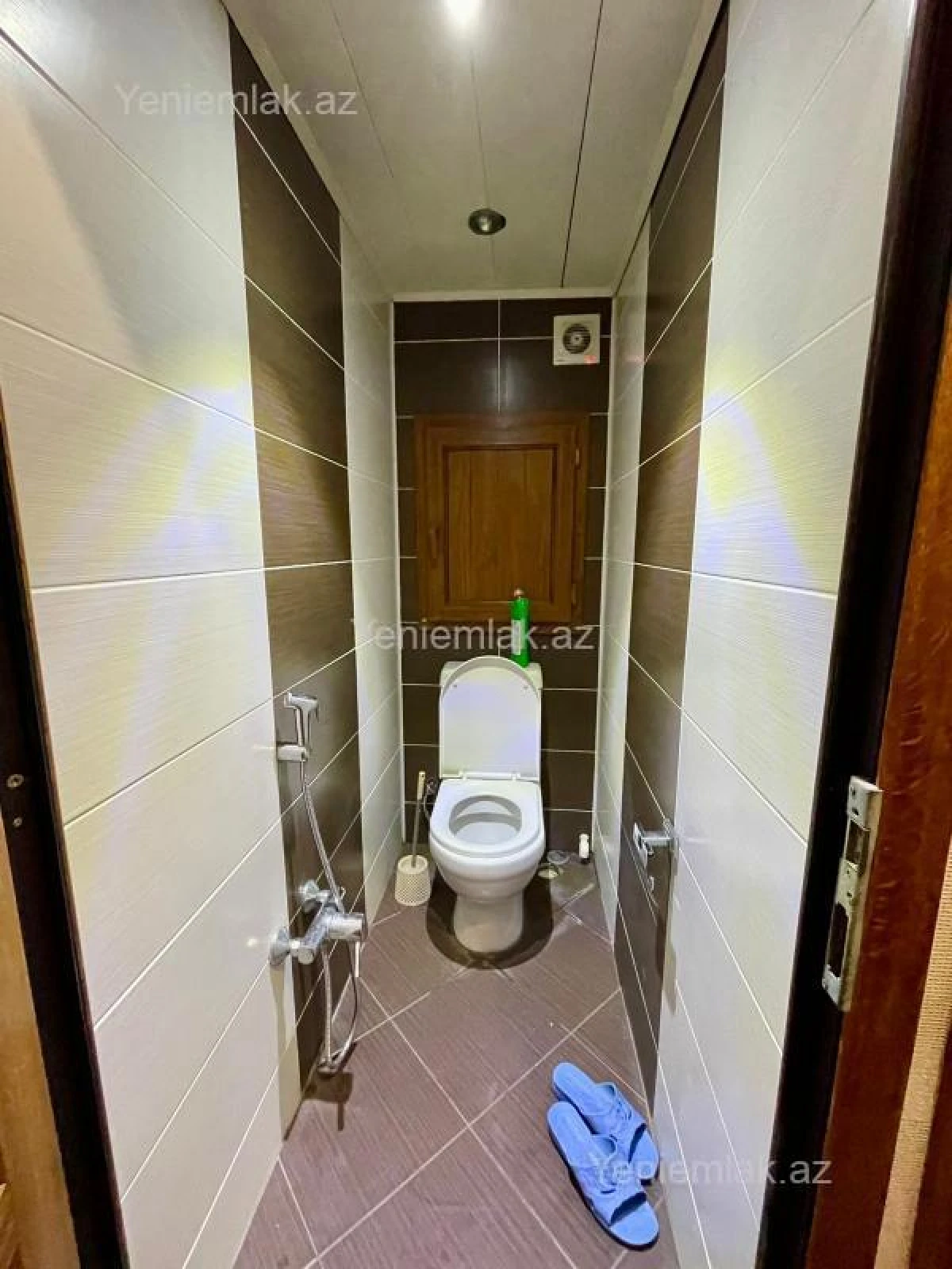 Satılır 3 otaqlı köhnə tikili 90 m²