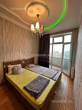 Satılır 4 otaqlı yeni tikili 220 m²