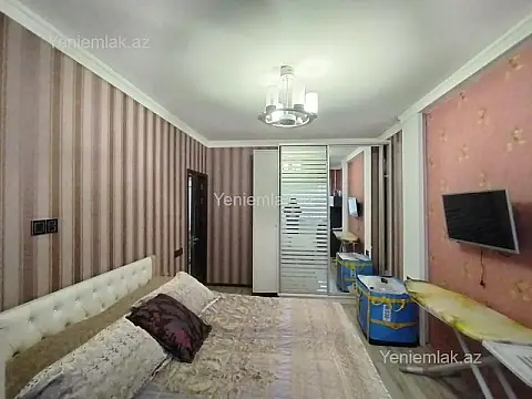 Satılır 3 otaqlı köhnə tikili 75 m²
