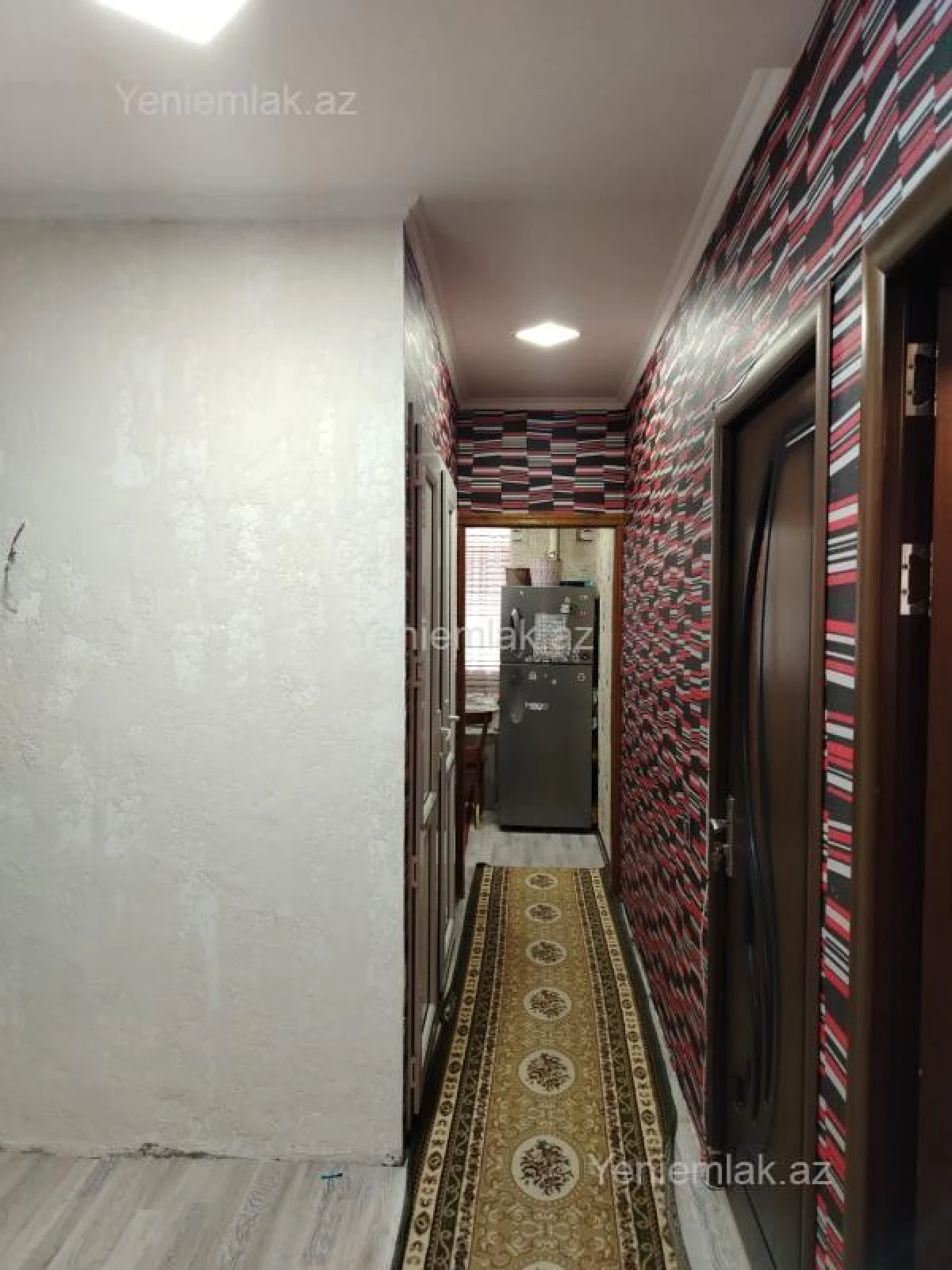 Satılır 3 otaqlı köhnə tikili 75 m²