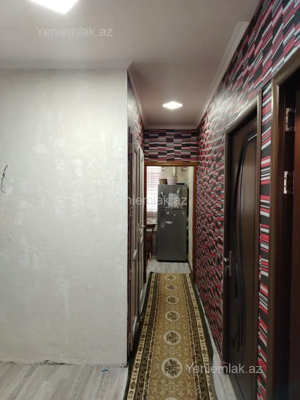 Satılır 3 otaqlı köhnə tikili 75 m²