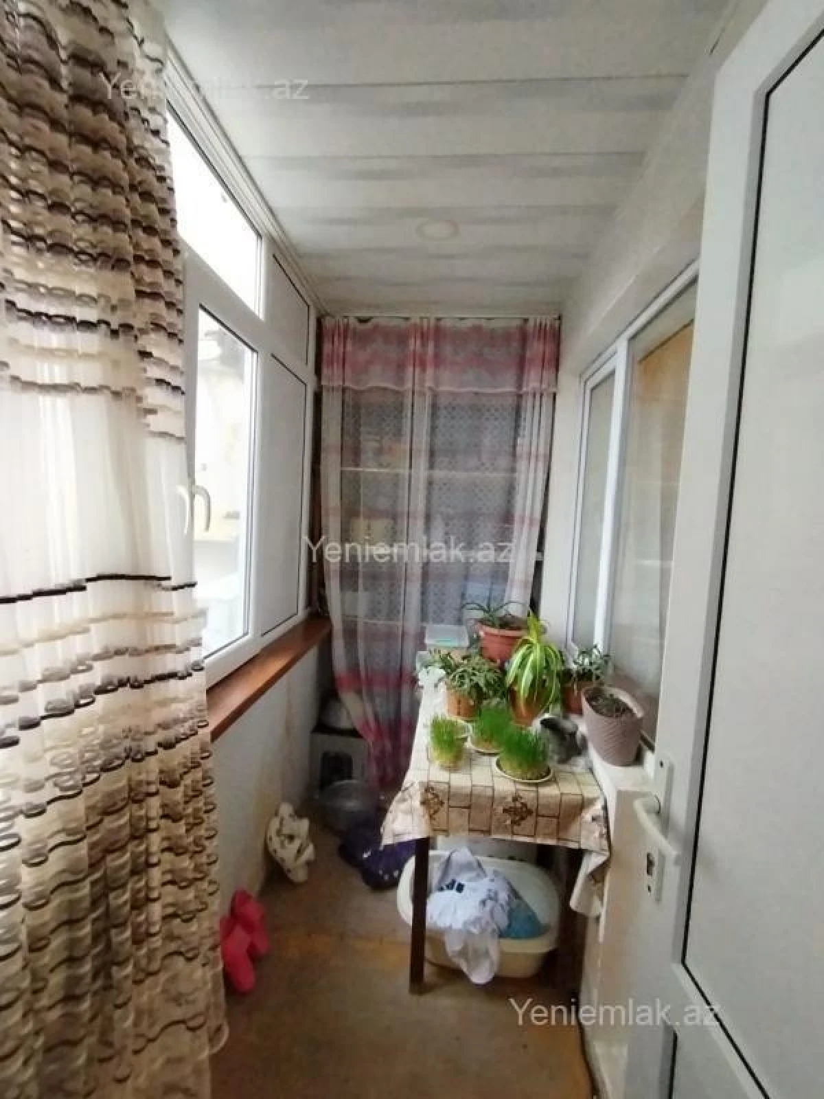 Satılır 3 otaqlı köhnə tikili 75 m²