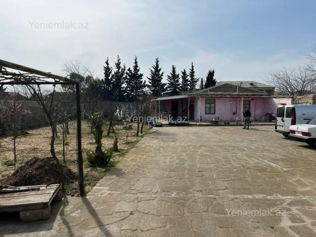 Satılır 4 otaqlı həyət evi 110 m²