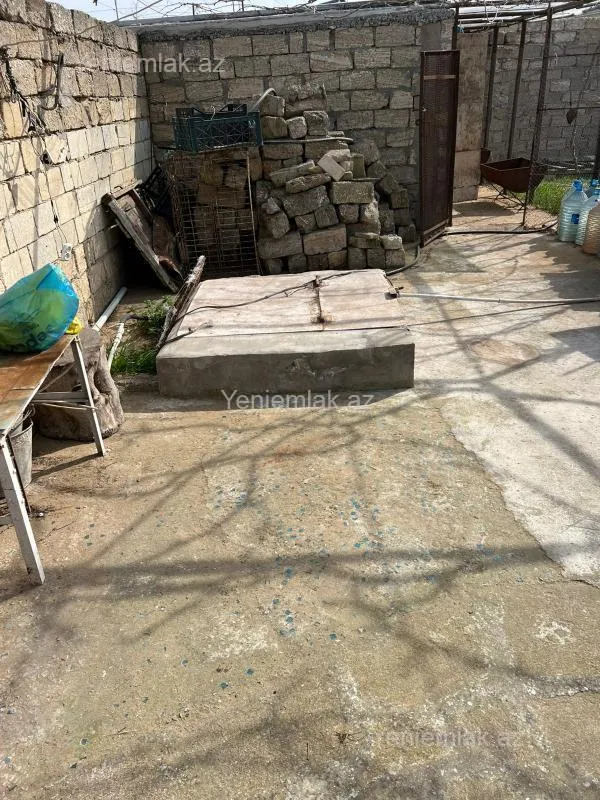 Satılır 4 otaqlı həyət evi 110 m²