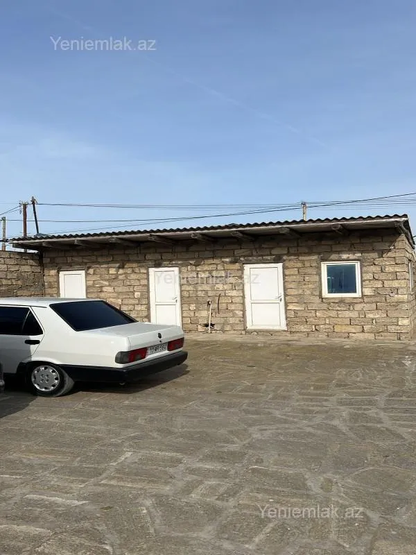 Satılır 4 otaqlı həyət evi 110 m²
